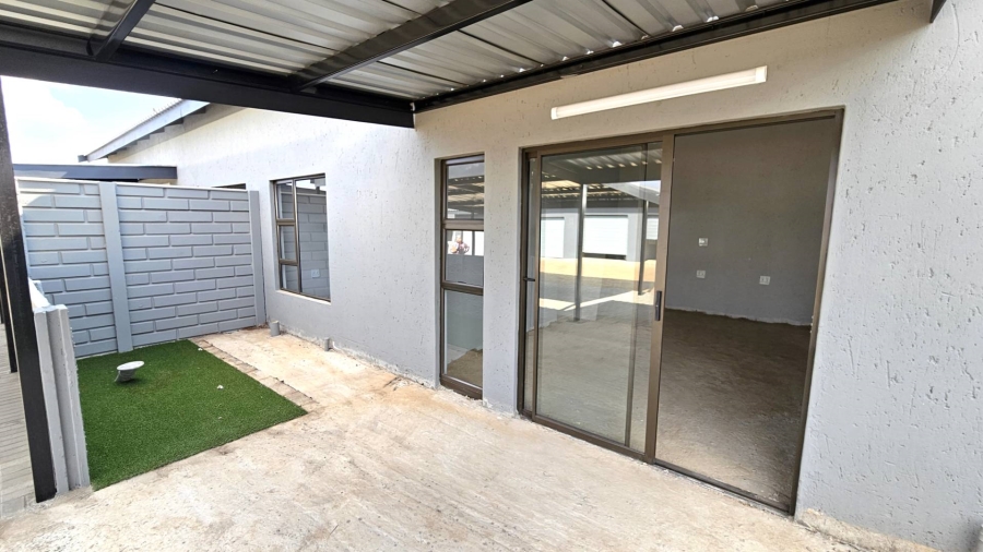 2 Bedroom Property for Sale in Melodie North West